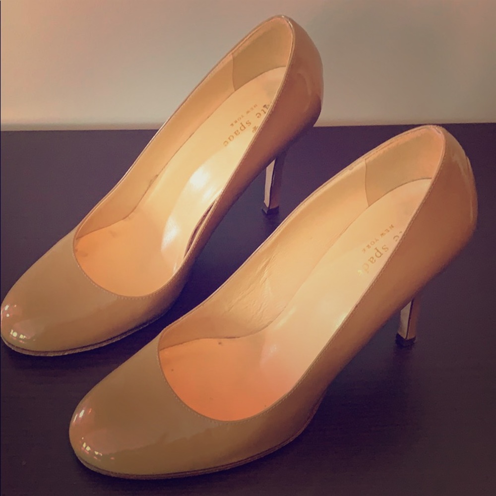 Kate Spade Nude Pumps
